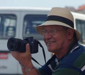 529114_10201016334272905_1311990365_n