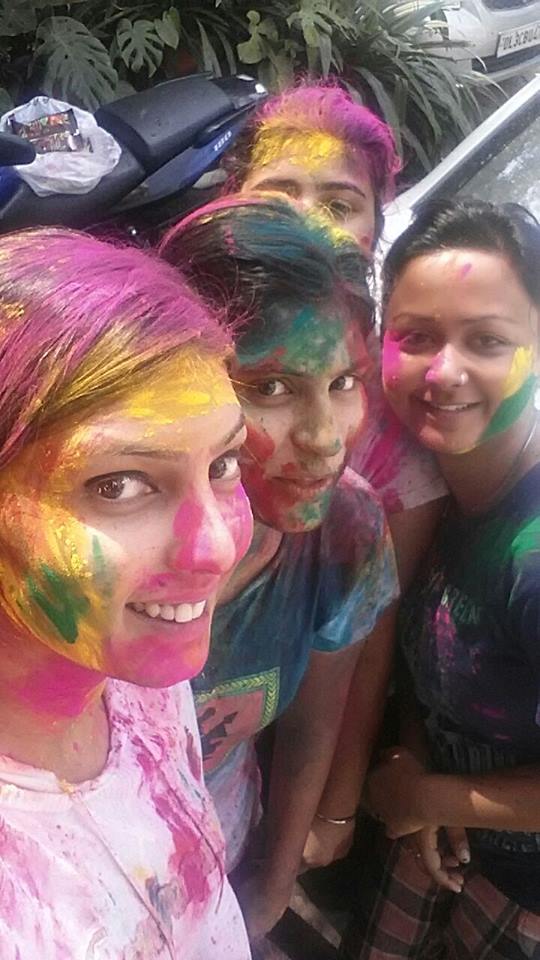 11040796_1057884977561269_157303968_n