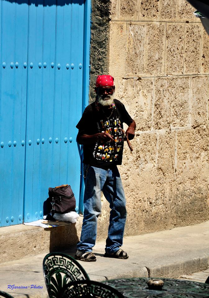 13384813_10209515503946835_1000375302_n